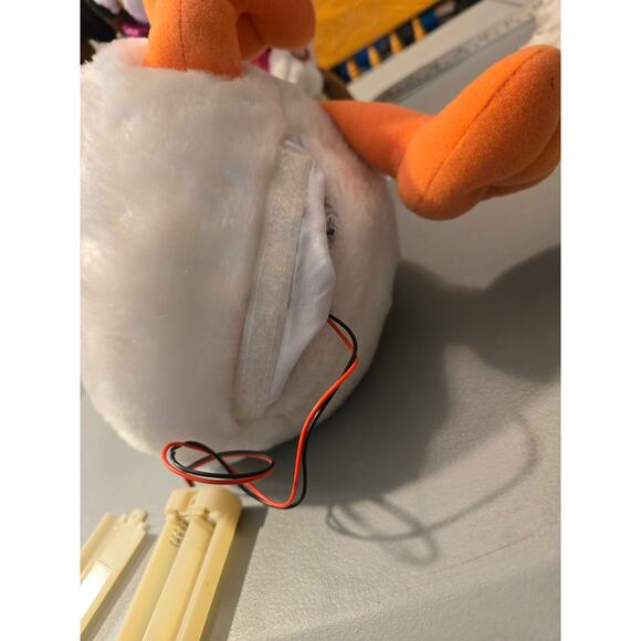 Velvet Touch Collection‎ Quackers Stle 392 Musical Plush - Picture 10 of 10